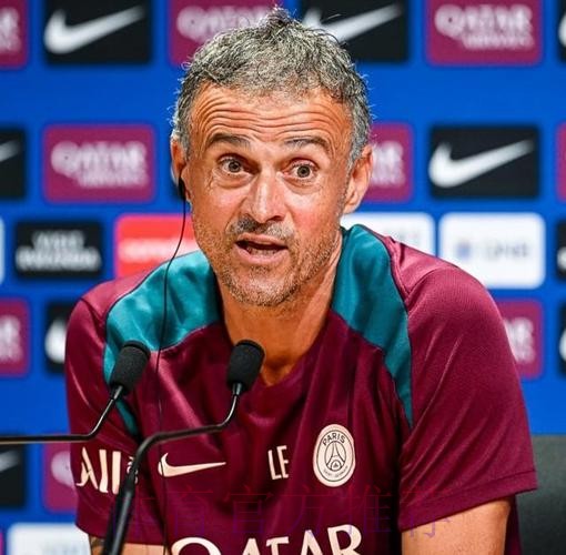 年薪翻倍去巴黎?曝巴黎没给拉莫斯合同 他在施压